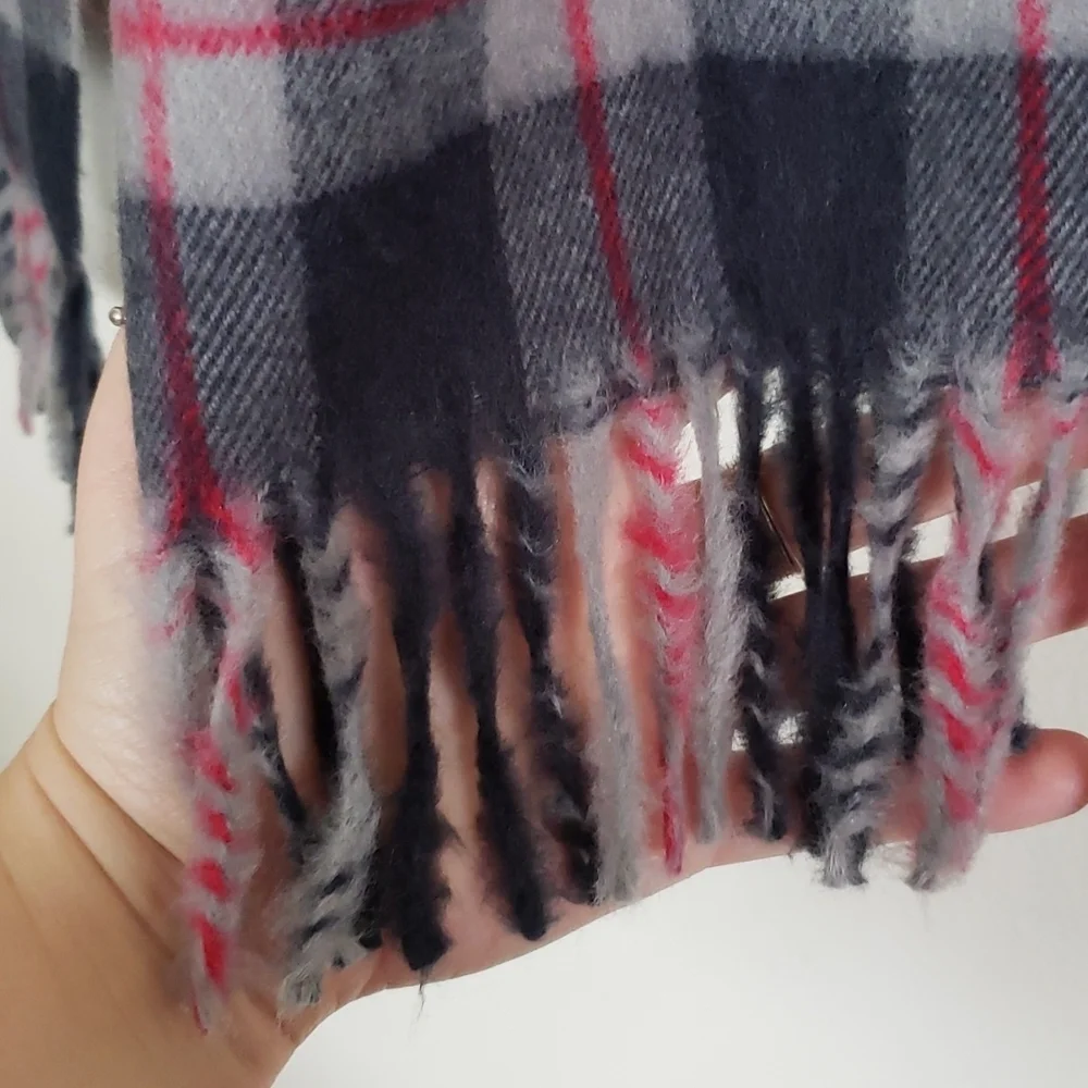 Christian Dior 61468 plaid fringe scarf. Winter accessories, cozy, cl…